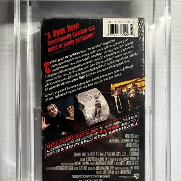 2001 VHS “the Fugitive” IGS 7.5 NM & 7.5 NM Sealed Harrison Ford WB Action Movie - Picture 2 of 3